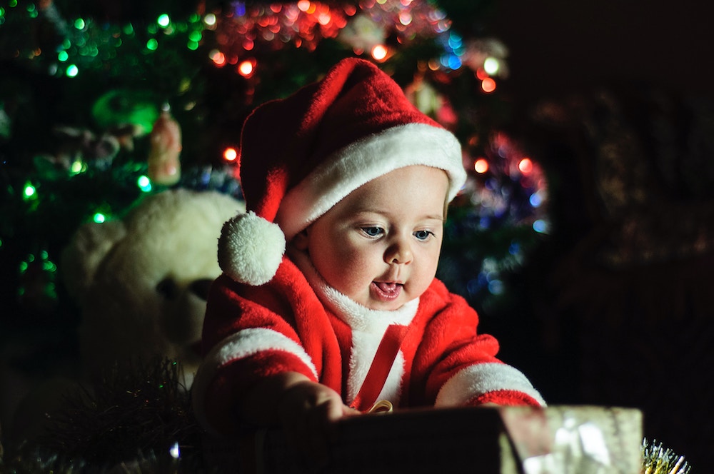 how to babyproof your christmas tree